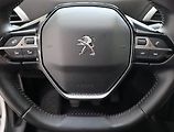 Peugeot 5008 (2020) Active Pack PureTech 130 - náhled 22