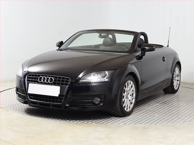 Audi TT (2008) 2.0 TFSI, ČR,1.maj, Serv.kniha - fotka 2 z 14