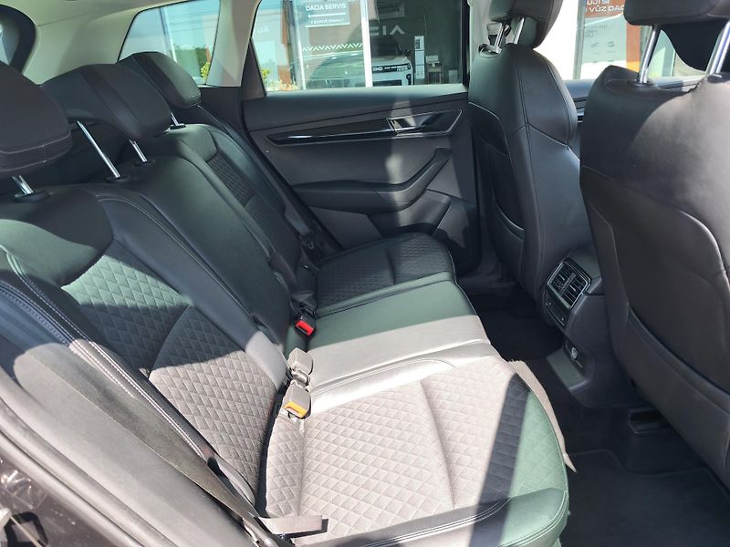 Škoda Karoq 2018 ČR 1.6 TDI DSG STYLE  - fotka 20 z 34