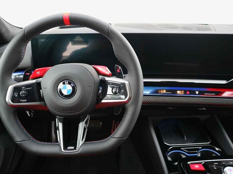 BMW M5 - fotka 7 z 10