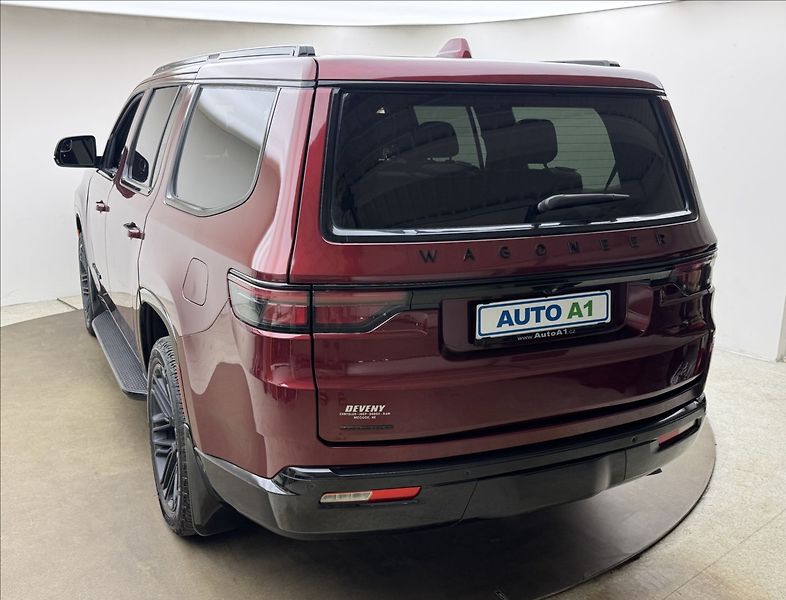 Jeep Wagoneer 5,7 V8 VZDUCH 7-MÍST DPH 360° - fotka 6 z 60