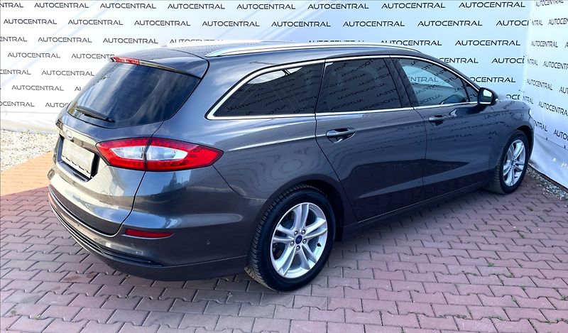 Ford Mondeo 2,0 TDCi,110kW,TITANIUM,serv.k - fotka 4 z 28