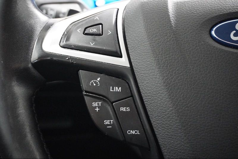 Ford S-MAX  2,0 TDCI 110kW AUTOMAT - fotka 26 z 35