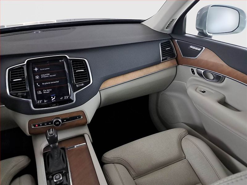 Volvo XC90 (2018) D5 AWD Polestar - fotka 8 z 26