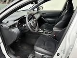 Toyota Corolla Cross 2.0 HSD e-CVT GR-Sport - náhled 10