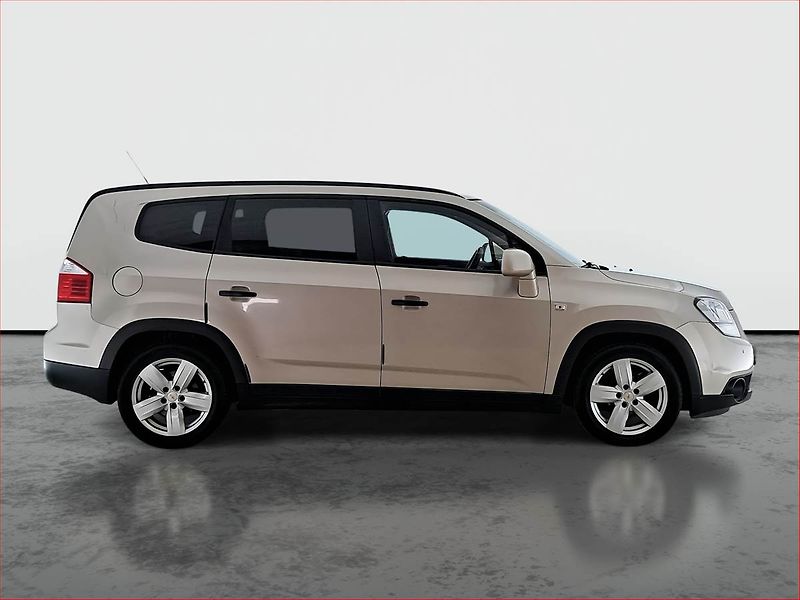 Chevrolet Orlando (2012) 2.0 VCDi, 7 míst, Serv.kniha - fotka 6 z 18