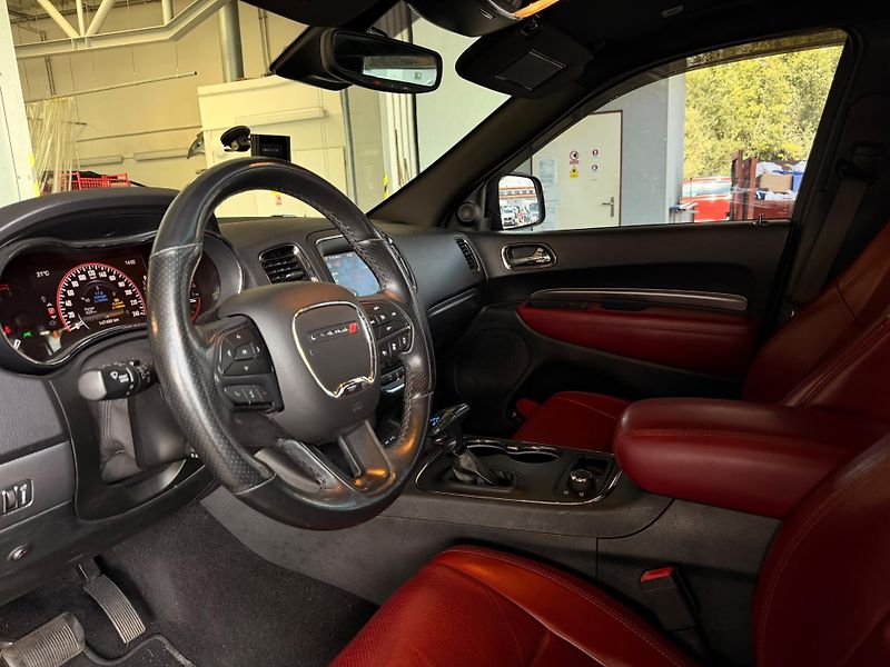 Dodge Durango 5.7 Hemi RT 4x4 ZF - fotka 11 z 42
