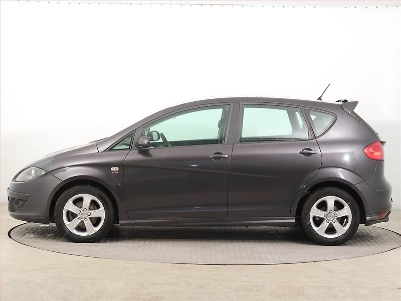 Seat Altea (2005) 2.0 FSI, po STK, udržované - fotka 3 z 14