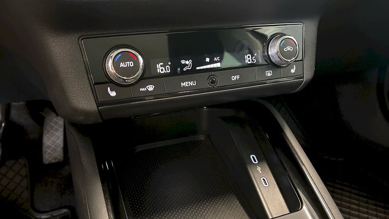 Škoda Scala (2020) Style 1.6 TDI 85kW - fotka 29 z 30