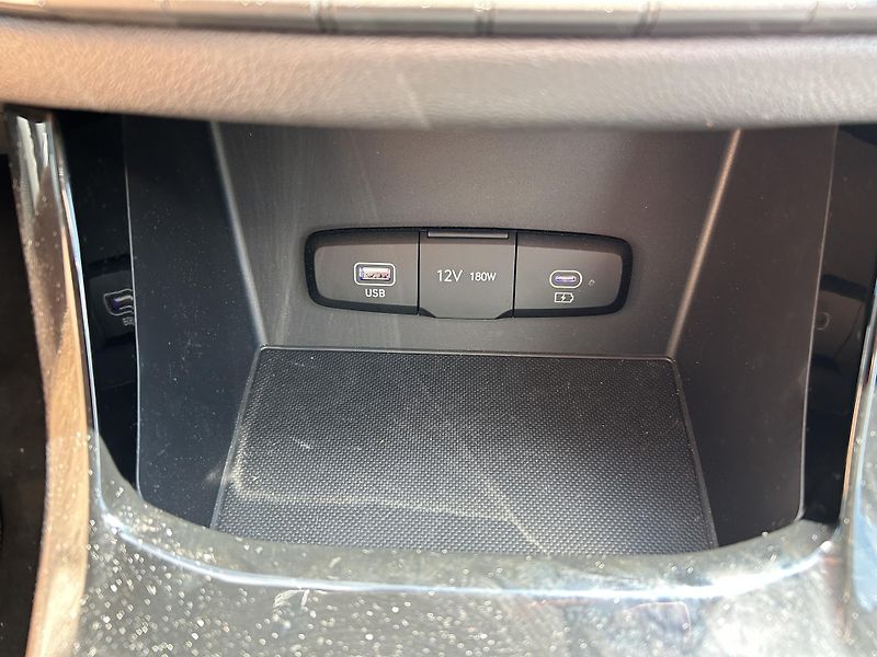 Hyundai i30 26 WG 1,0 T-GDI MT SMART - fotka 28 z 32