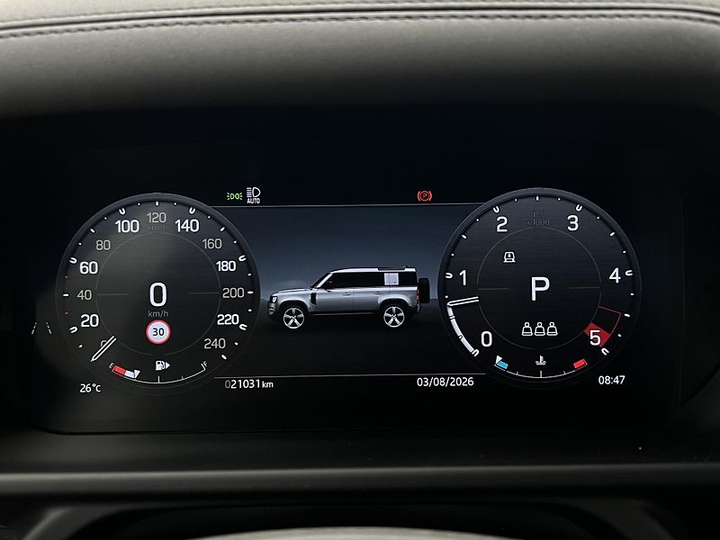 Land Rover Defender D250 SE X-DYNAMIC CZ 1. maj. - fotka 23 z 44
