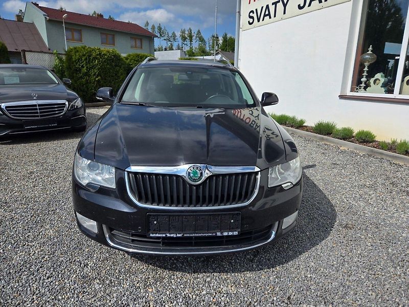 Škoda Superb (2011) 2.0 TDI Serviska Rozvody - fotka 6 z 48