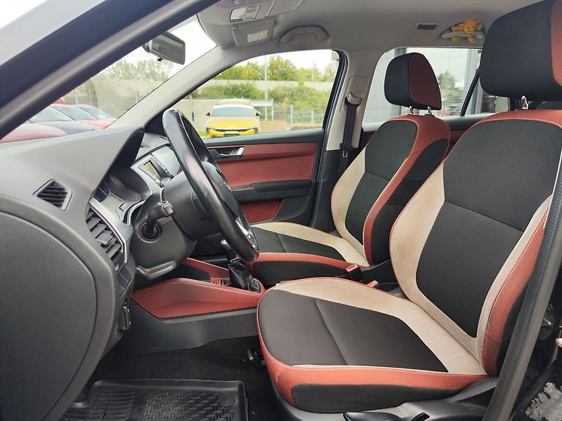 Škoda Fabia 1.2 TSI/66kW Ambition - fotka 12 z 26