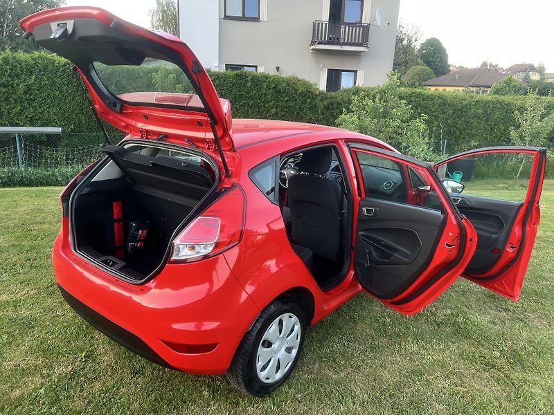 Ford Fiesta 1.5 TDCI 70KW,5DV,KLIMA,1MAJ - fotka 29 z 44