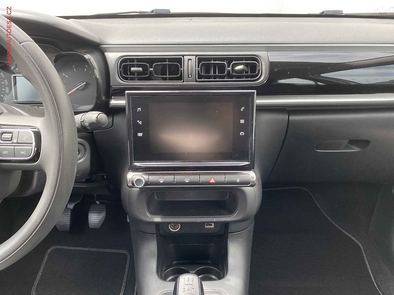 Citroën C3 (2020) 1.2PT, Feel, navi - fotka 12 z 17