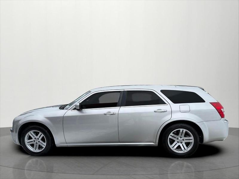 Chrysler 300C 3,0 160 KW SRT PACK - fotka 4 z 33