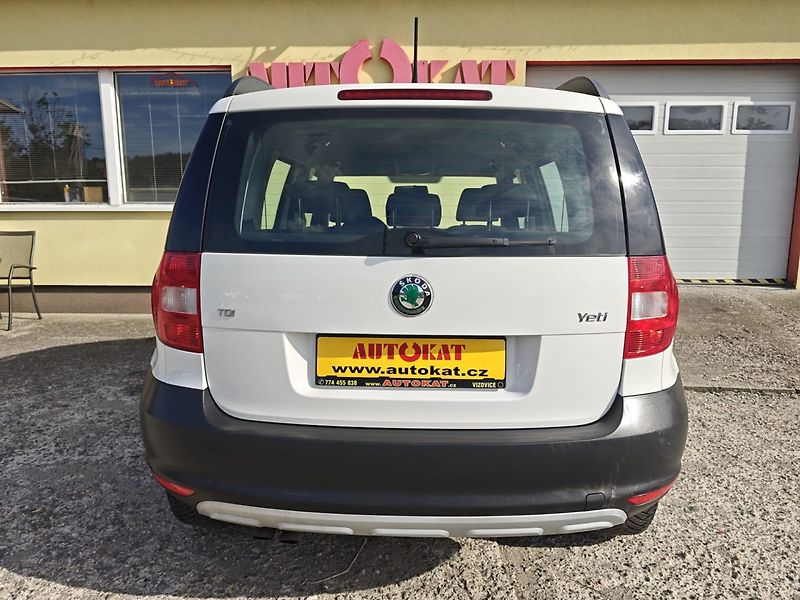 Škoda Yeti 2.0TDi KLIMA/1.MAJ/BEZ KOROZE - fotka 4 z 21