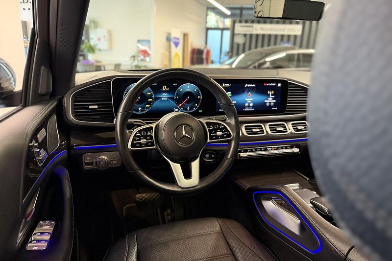 Mercedes-Benz GLE (2021) GLE 300d 4Matic AMG Line - fotka 18 z 94