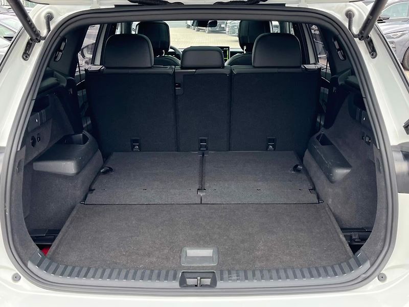 Volkswagen Tayron TDI 4M R-Line 7m Kůže Plná výb - fotka 23 z 26