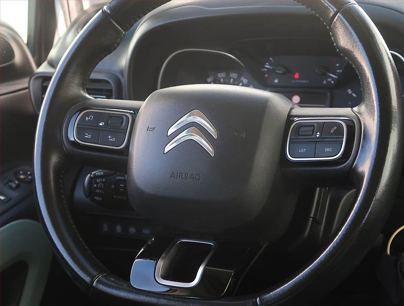 Citroën Berlingo (2019) Maxi Feel 1.2 PureTech, 5Míst - fotka 18 z 18