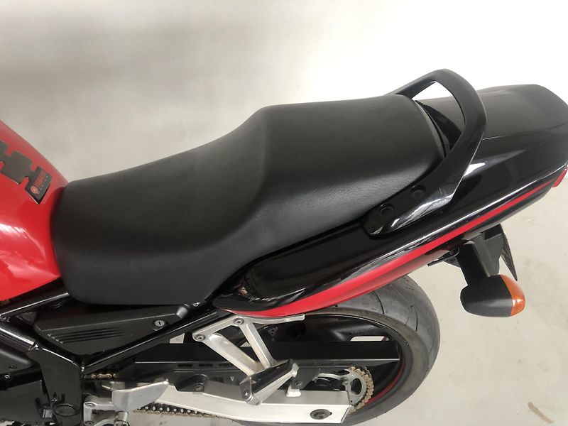 Yamaha FZS 600 Fazer - fotka 12 z 20