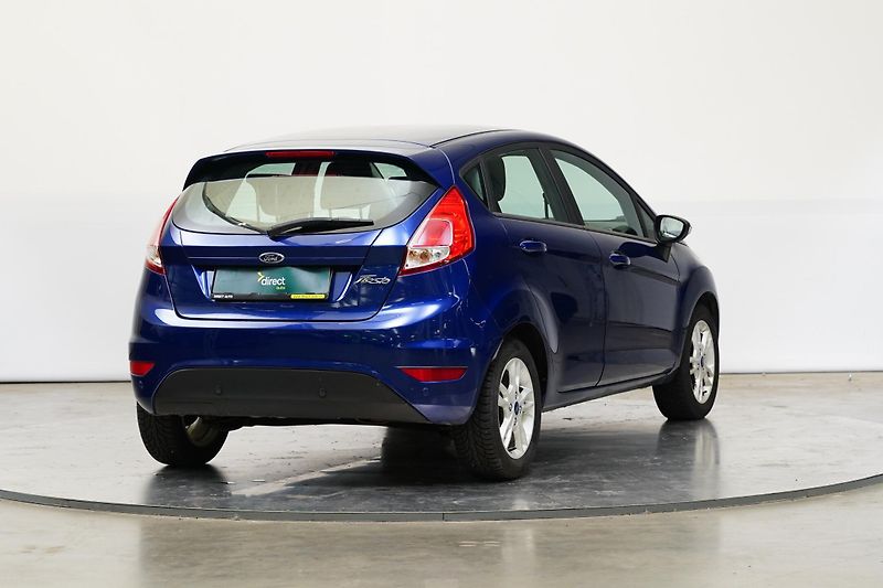 Ford Fiesta - fotka 2 z 27
