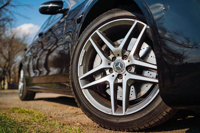 Mercedes-Benz Třídy S (2018) S 560 4MATIC L, S 560 4MATIC L - fotka 11 z 40
