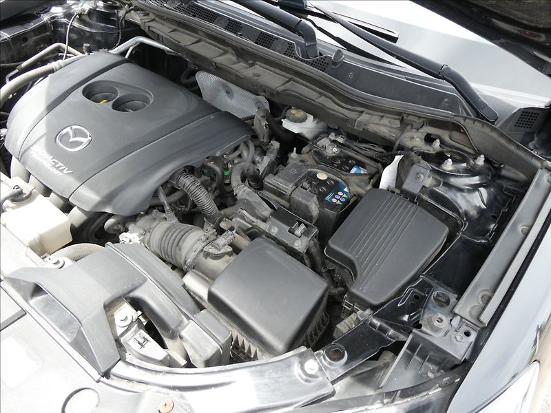 Mazda CX-5 2,5 Skyactiv 141kW AWD automat - fotka 38 z 42