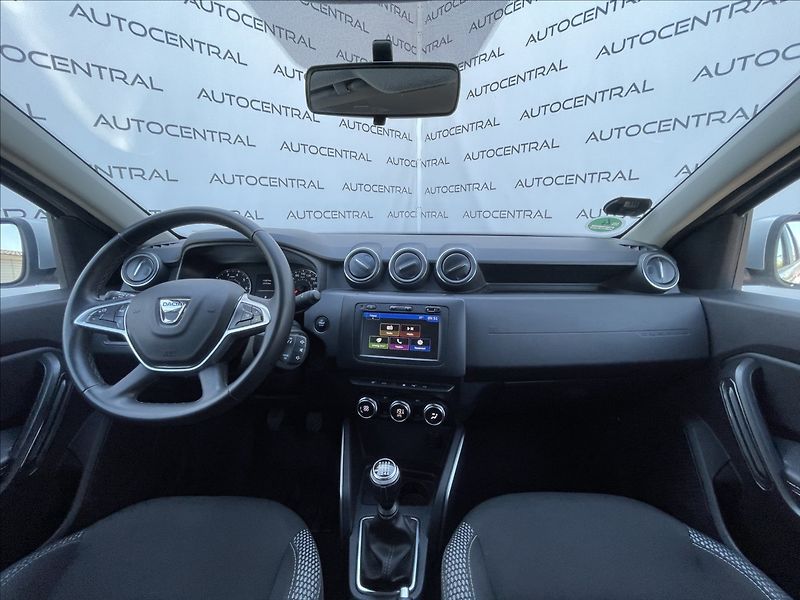 Dacia Duster 1,3 TCe,110kW,STK 8/28 - fotka 18 z 23