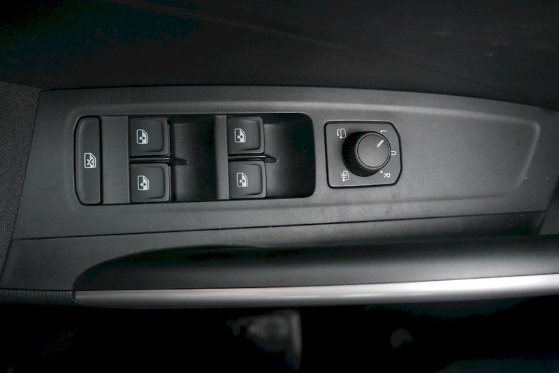 Škoda Fabia (2024) 1.0 TSI 70 kW M5° Top Selectio - fotka 11 z 35