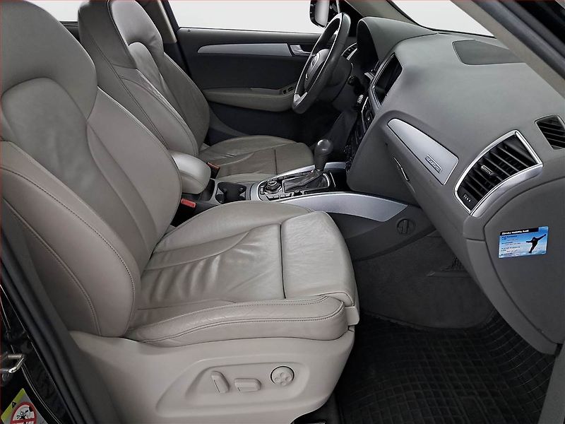 Audi Q5 (2009) 3.0 TDI, 4X4, Automat, Navi - fotka 9 z 19