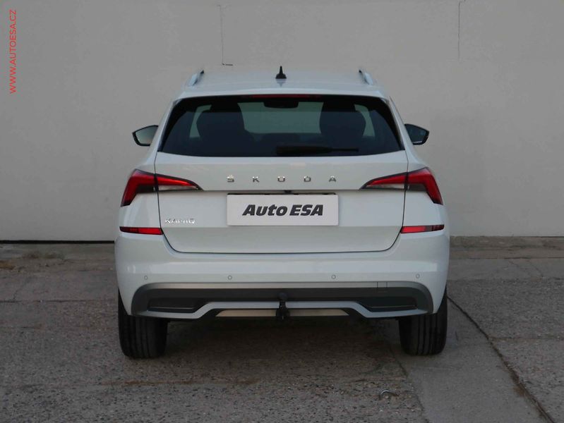 Škoda Kamiq (2022) 1.0TSi, 2.maj,ČR, LED - fotka 5 z 18