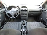 Opel Astra (2002) 1.6i, AC - náhled 8