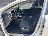 Kia Ceed 1,6 CRDI 100kW Exclusive ČR DP - náhled 11
