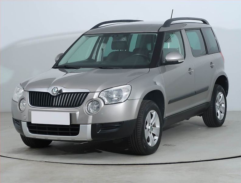 Škoda Yeti (2011) 2.0 TDI, Serv.kniha, Tempomat - fotka 2 z 18