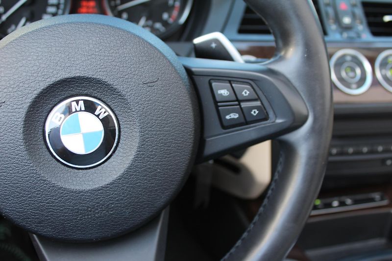 BMW Z4 sDrive28i - fotka 19 z 20