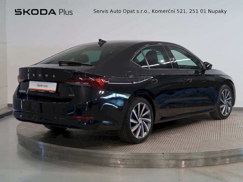 Škoda Octavia (2021) STYLE PLUS 2.0TDI 110KW 4x4 DS - fotka 2 z 39