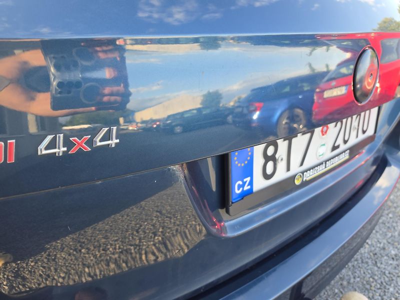 Škoda Superb 2.0 TDI 4x4 Webasto TZ Kuže  - fotka 6 z 21