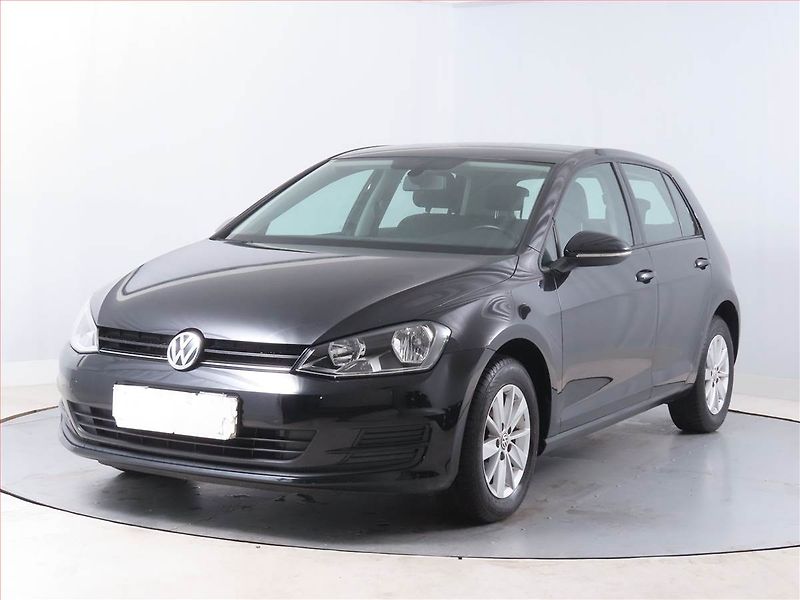 Volkswagen Golf (2014) 1.2 TSI, Serv.kniha, Tempomat - fotka 2 z 14