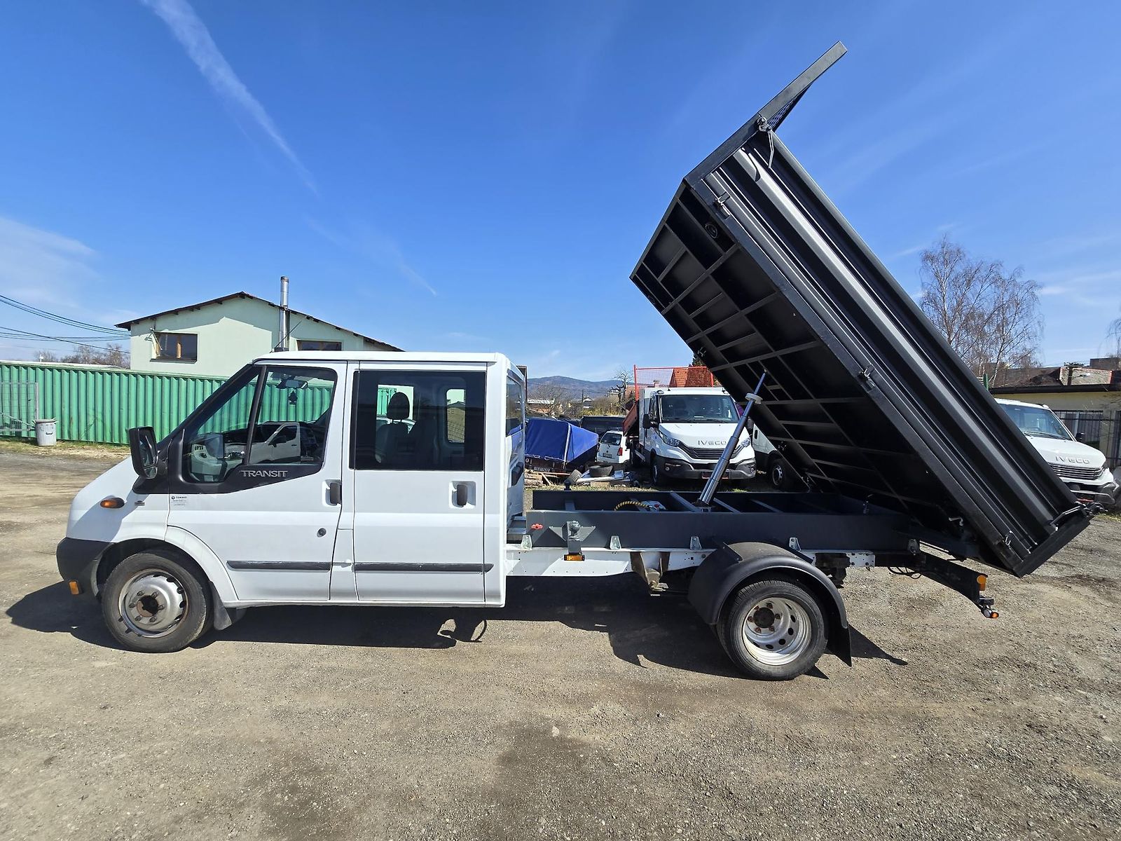 Ford Transit Třístranný sklápěč — foto 12