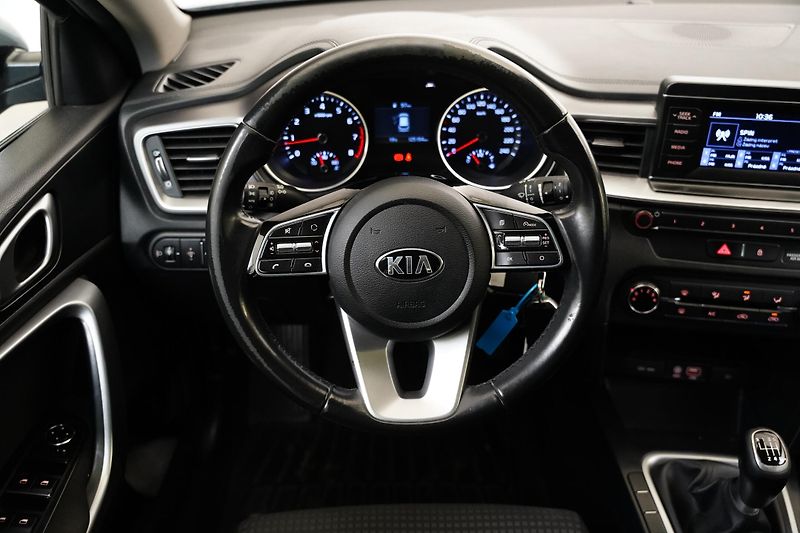 Kia Ceed - fotka 18 z 26