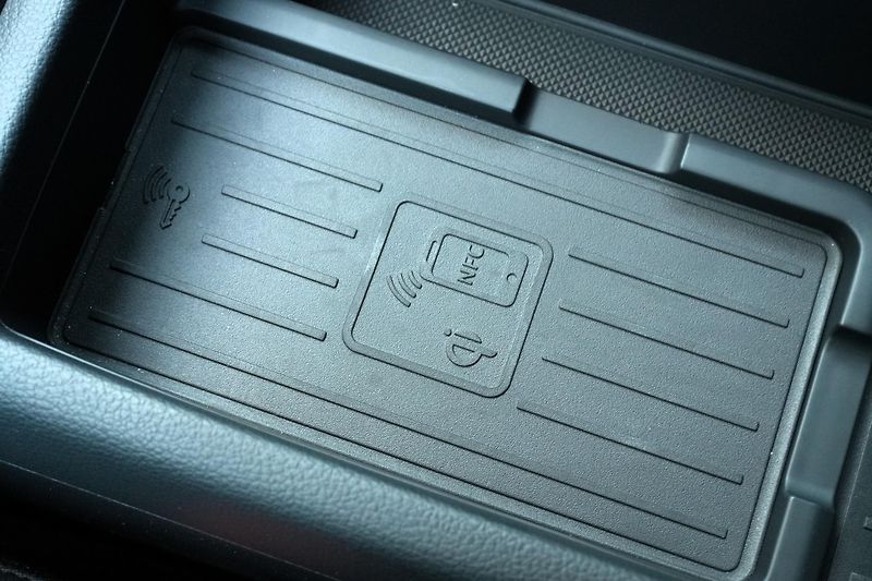 Audi A4 Allroad 50 TDI,Webasto, HUD, Kůže, B&O - fotka 23 z 46