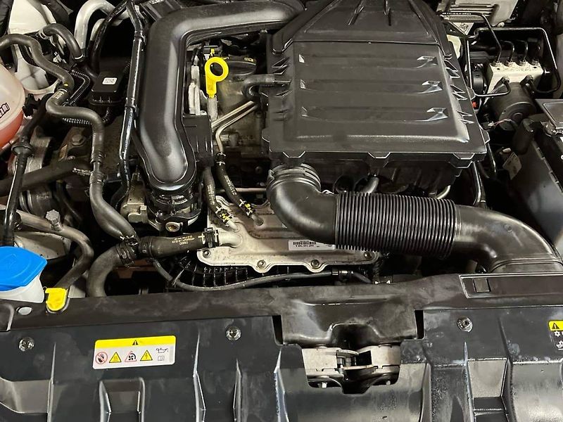 Škoda Fabia (2021) Combi Ambition 1.0 TSI - fotka 16 z 20