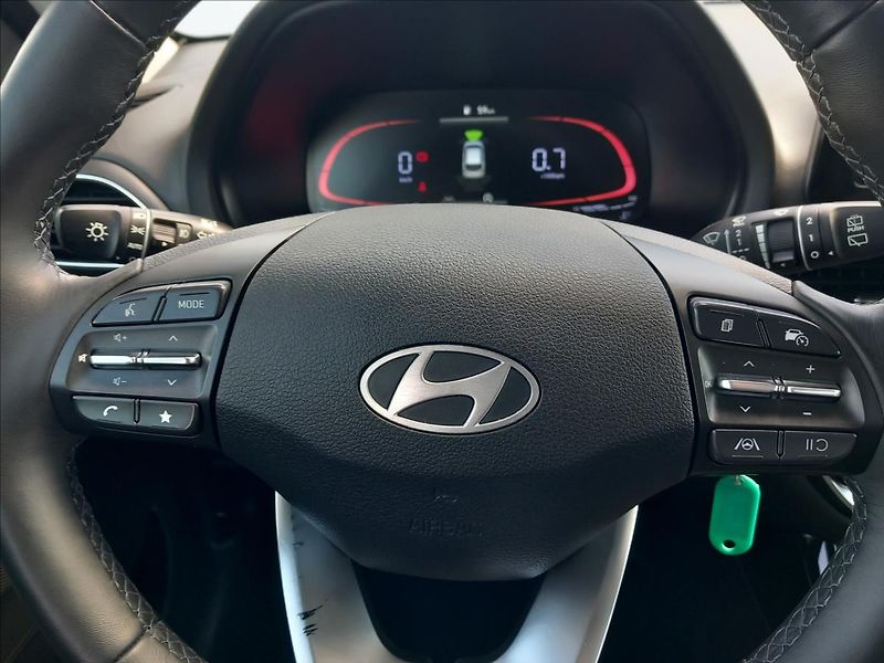 Hyundai i30 1,5 l COMFORT 16 - fotka 11 z 20