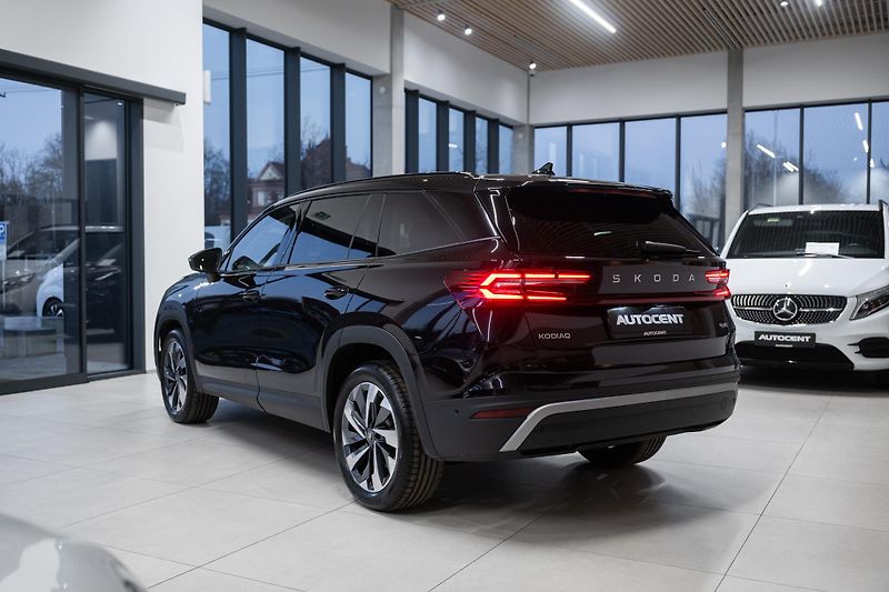 Škoda Kodiaq (2025) TDI 142KW 4x4 EXCLUSIVE L&K  - fotka 7 z 35