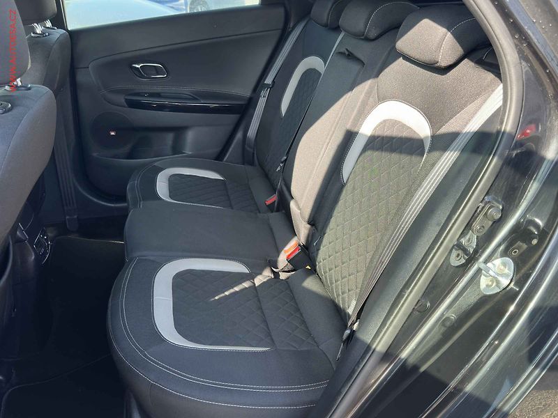 Kia Ceed (2019) 1.6 CRDi, 1.maj,ČR, servis - fotka 10 z 22