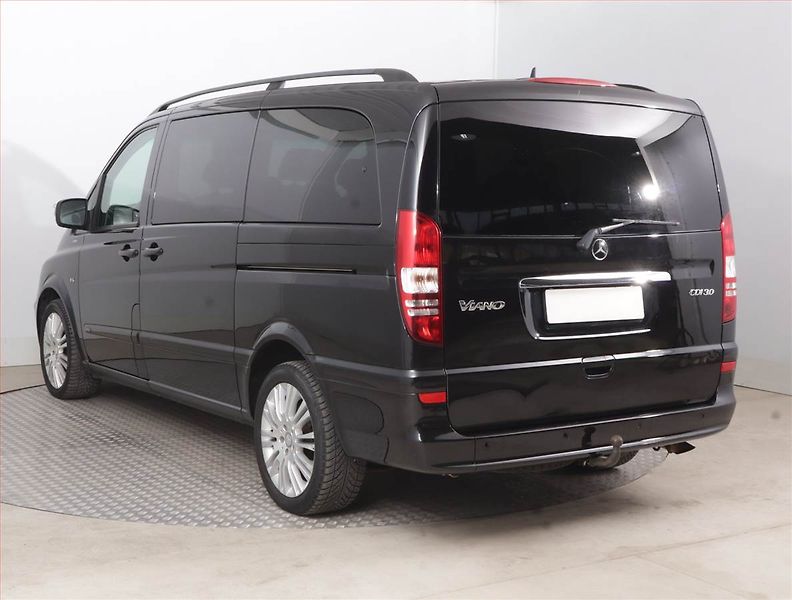 Mercedes-Benz Viano (2013) Ambiente 3.0 CDI, 1Maj - fotka 4 z 19