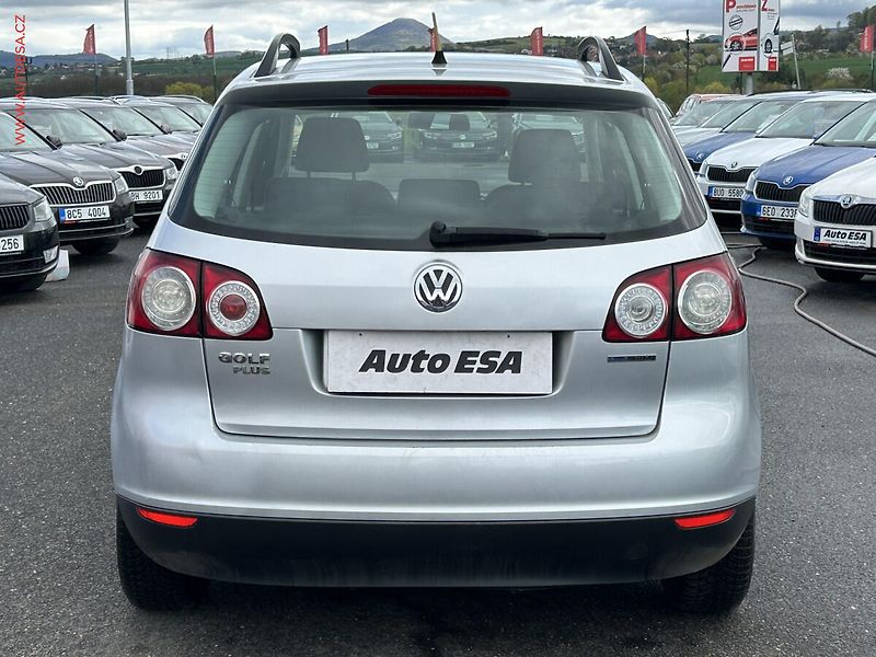 Volkswagen Golf Plus (2008) 1.9TDi, AC, temp - fotka 5 z 14