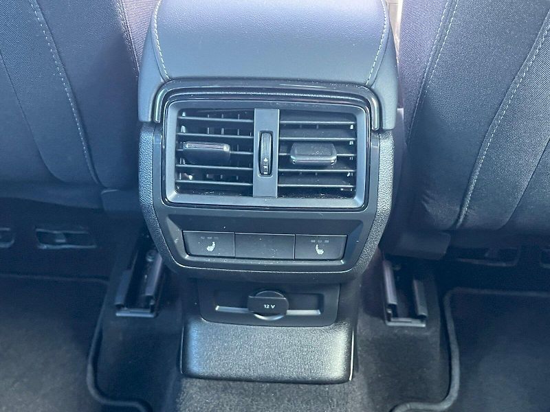 Škoda Karoq (2025) Sportline 1.5TSi 110kW 7°autom - fotka 30 z 31