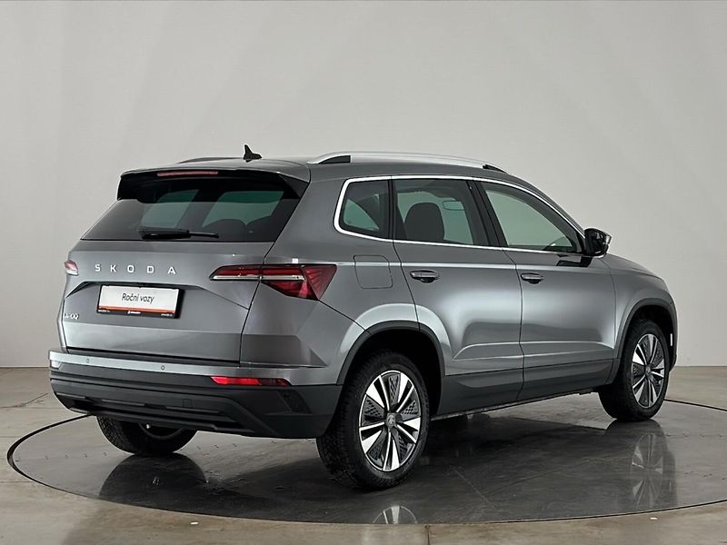 Škoda Karoq Top Selection DSG - fotka 2 z 30